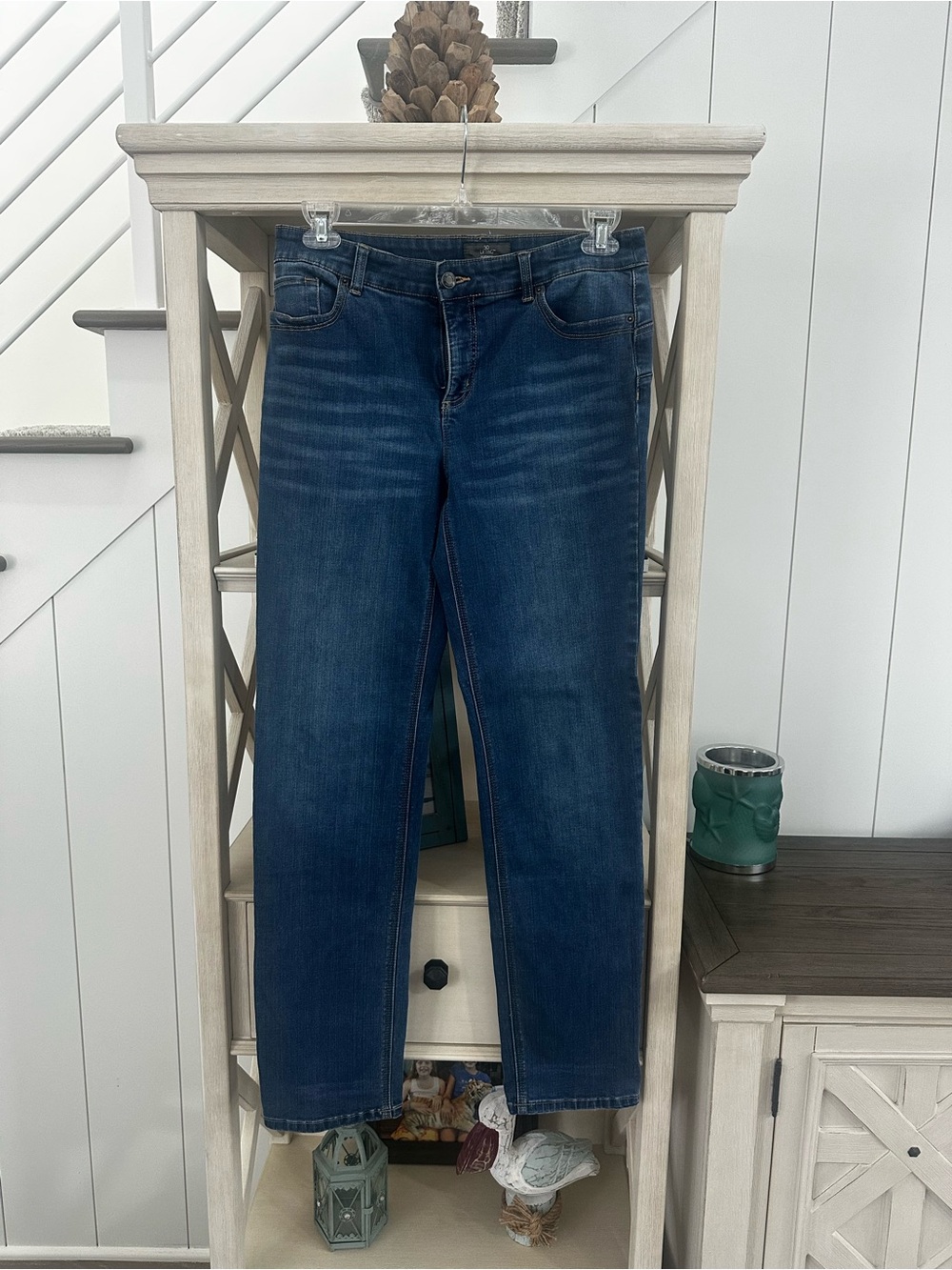 Chico’s So Lifting Straight Leg Jeans size  1.5  TALL